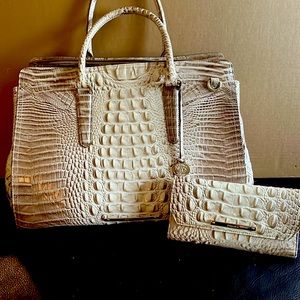 Brahmin cream bag with wallet